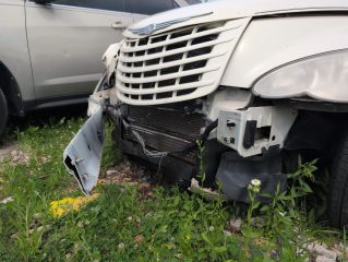 2008 Chrysler PT Cruiser LX - Primary Damage Right Image